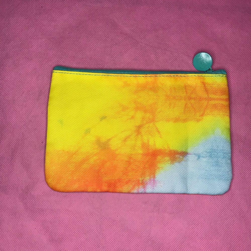 Ipsy make up bag